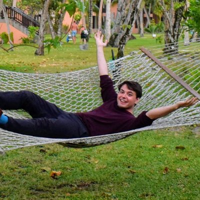 Profile Picture of Chris Moreno-Stokoe (@cmsTweets1) on Twitter