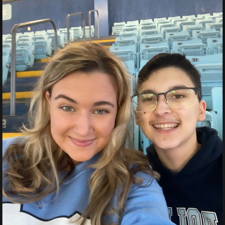 Profile Picture of Lilyhale (@lilyhale323) on Tiktok