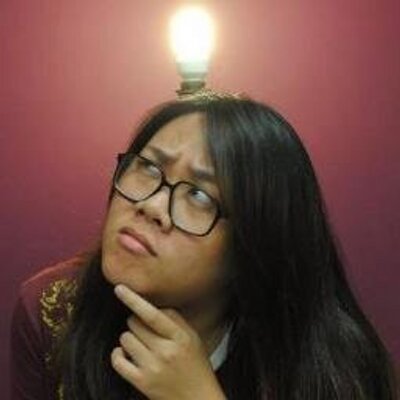 Profile Picture of Jennifer Low (@jennifer_low) on Twitter