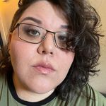 Profile Picture of Stephanie Davey (@emikochan21) on Instagram