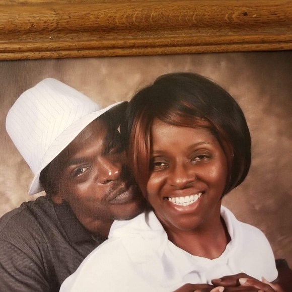 Profile Picture of Richard Owens (@super33rich) on Poshmark