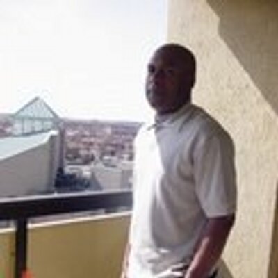 Tony Thorne - Twitter Profile Picture of Tony Thorne (@raptorfantony) on Twitter