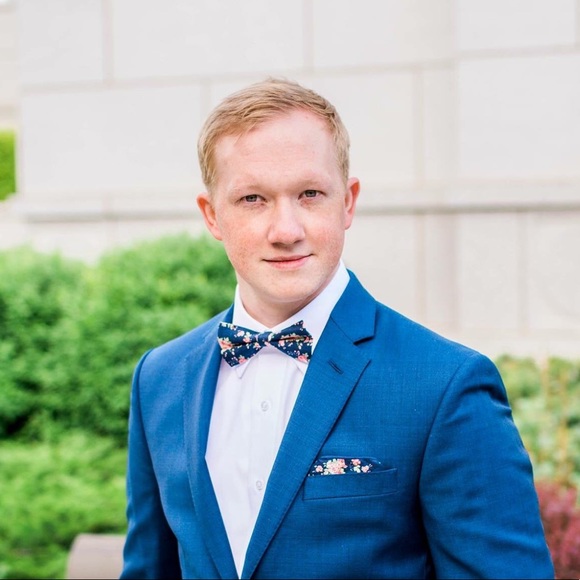 Profile Picture of Austin Zirker (@zirker) on Poshmark