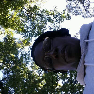 Profile Picture of Bobbie Yates (@bobbie2012y) on Twitter