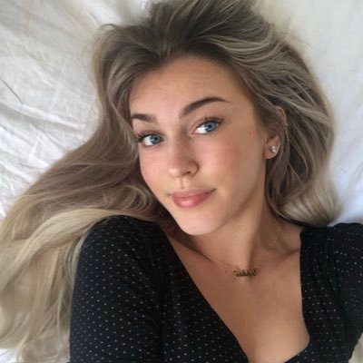 Profile Picture of Sophia Bell (@sophiaasf1) on Twitter