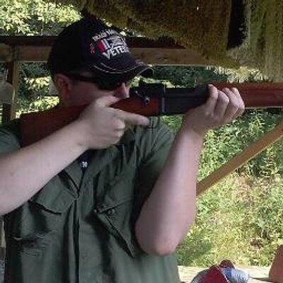 Profile Picture of Mike Burch (@Mikefrigginb) on Twitter