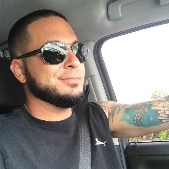 Profile Picture of Charles Fontela (@charlie8166) on Poshmark