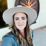 Profile Picture of Alexis Barry (@mrs.alexislynn) on Instagram