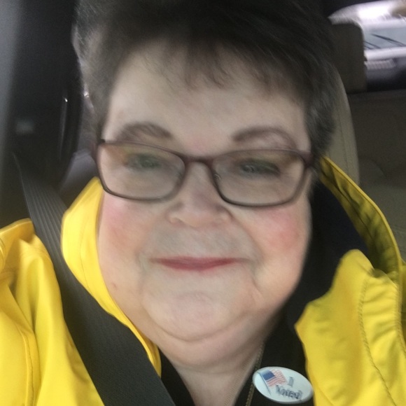 Profile Picture of Nancy Stakem (@gus3607) on Poshmark