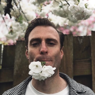 Profile Picture of JEFF BOND (@Jeff_Bond_) on Twitter