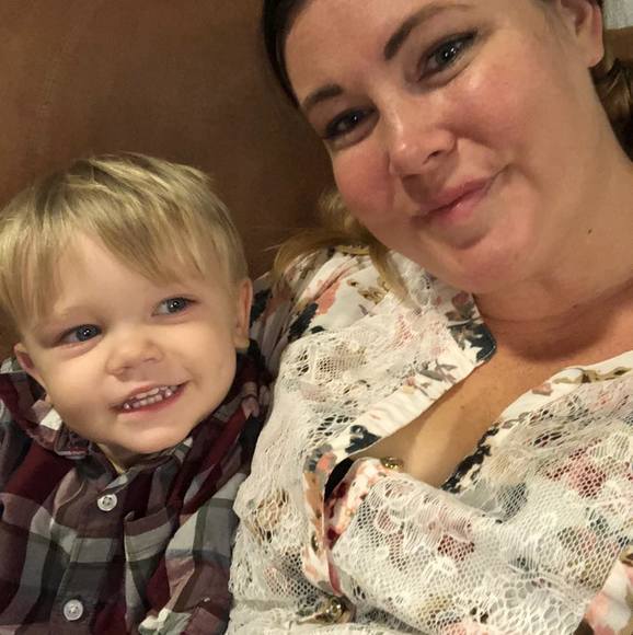 Profile Picture of Jillian Everett (@jeverett187) on Poshmark