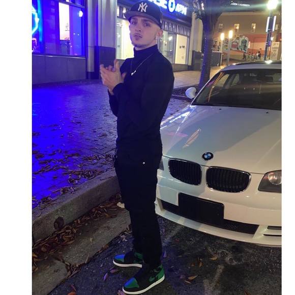 Profile Picture of Jake Frock (@jakefrock_) on Poshmark