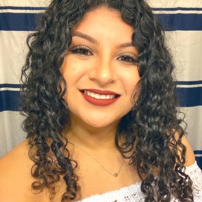 Profile Picture of Dolores Flores (@doloresflores_) on Twitter