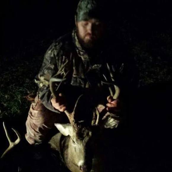 Profile Picture of Jeramie Brown (@jeramiebrown8) on Poshmark