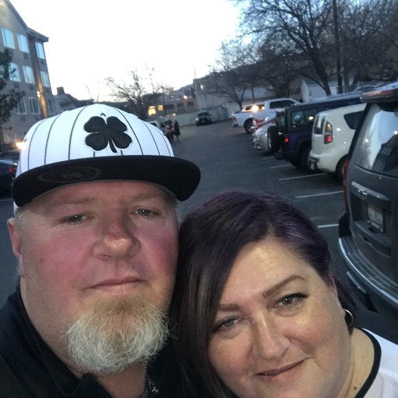 Profile Picture of Gary Christensen (@cubby7872) on Poshmark
