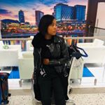 Profile Picture of Sarah (@sarah.shay) on Instagram