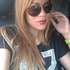 Profile Picture of Liz Toledo (@LizToledo77) on Twitter