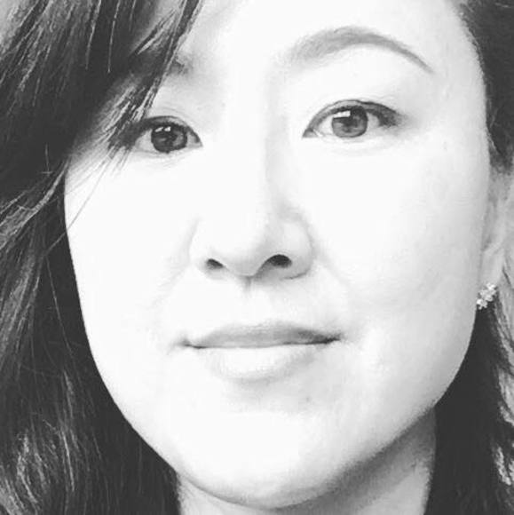 Profile Picture of Ann Kim-fuchs (@thefuchsfamily) on Poshmark