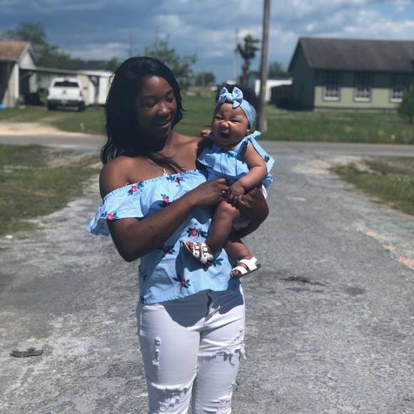 Profile Picture of Khadijah Johnson-ohlin (@dee_j32) on Poshmark