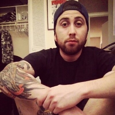 Profile Picture of Daniel Gamboa (@loserfiend) on Twitter