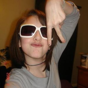 Profile Picture of Mallory Iero (@xx_mallory_pwns_youxx) on Myspace