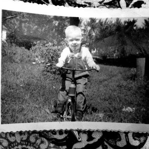 Profile Picture of Bob Floyd (@bcollie50) on Poshmark