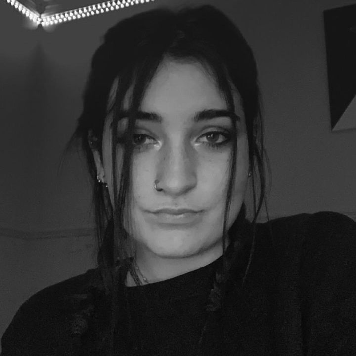 Profile Picture of Fiona McGee (@fionabellelizabeth) on Tiktok