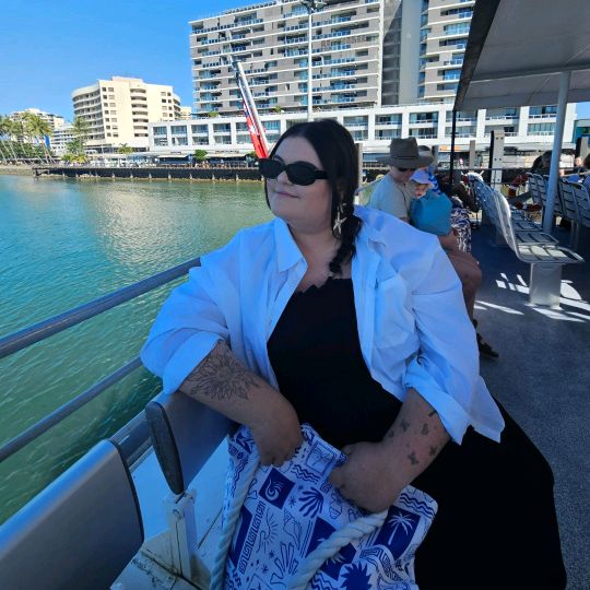 Profile Picture of Laura Wojciechowski 🌻☁️🦋 (@laurawojciechowski) on Tiktok