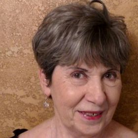 Profile Picture of rose dimaggio (@rosetaibi) on Pinterest