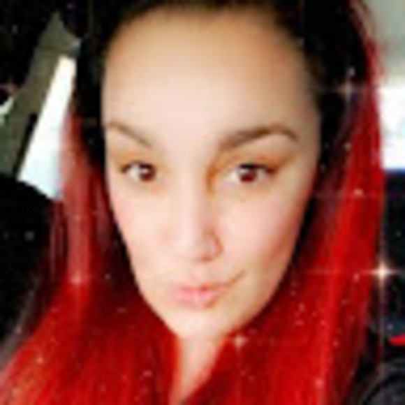 Profile Picture of Costadina Clahane (@cclahane) on Poshmark