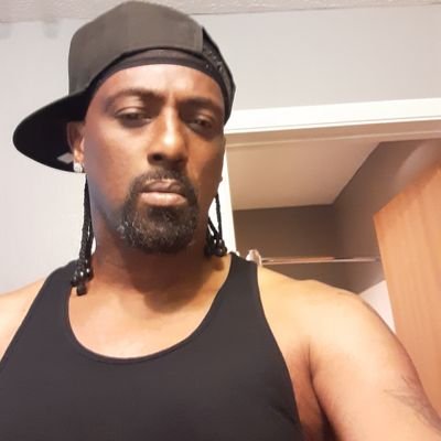 Profile Picture of Stephen Nobles (@StephenNobles10) on Twitter