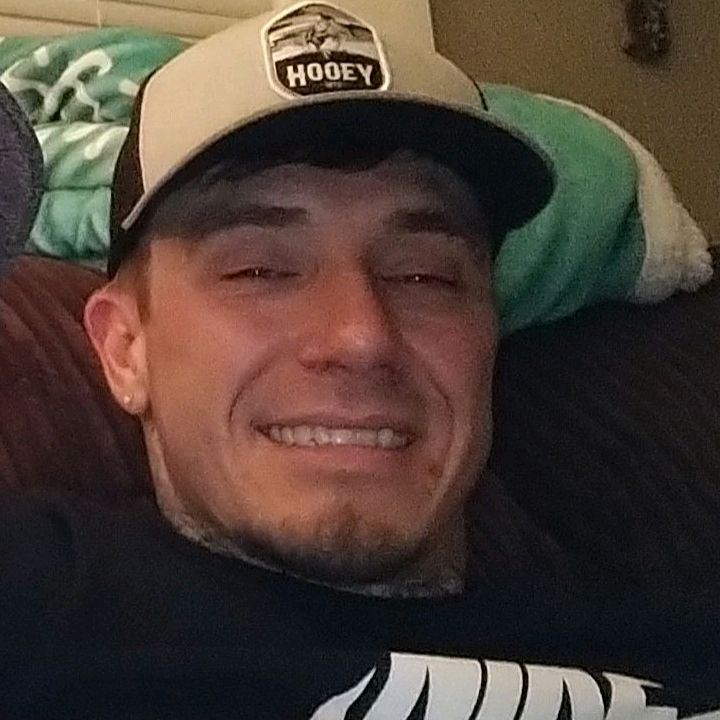 Profile Picture of Corey (@coreylynn1002) on Tiktok