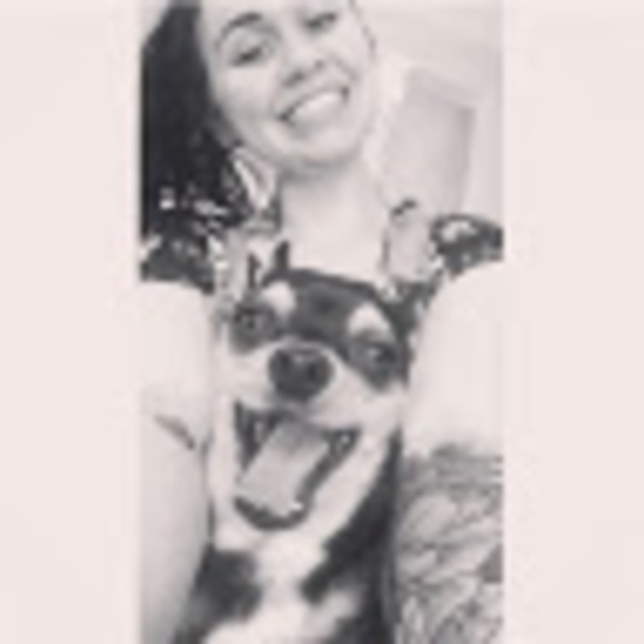 Profile Picture of Amy Pickard (@amypickard08) on Poshmark