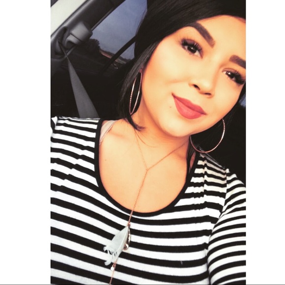 Profile Picture of Jovan Conchola (@joconchola) on Poshmark