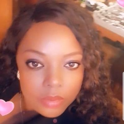 Profile Picture of  🇬🇩Trisha ♥Thomas☆ 🇬🇩 (@_TrishaRThomas) on Twitter