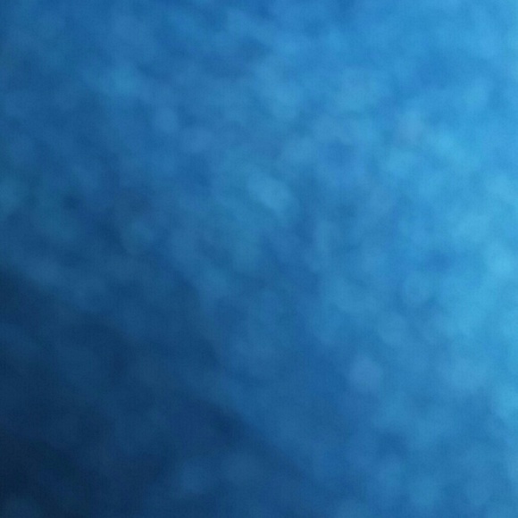 Profile Picture of Jillian Von rohr (@jvonr) on Poshmark