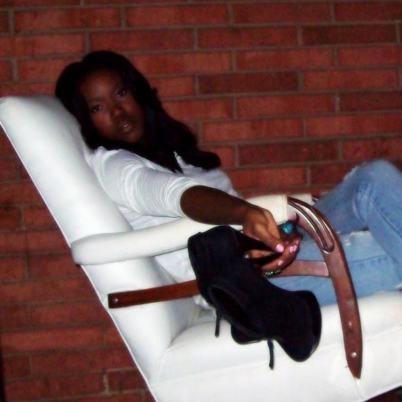 Profile Picture of Ladonna Miller (@mlshantrell07) on Poshmark