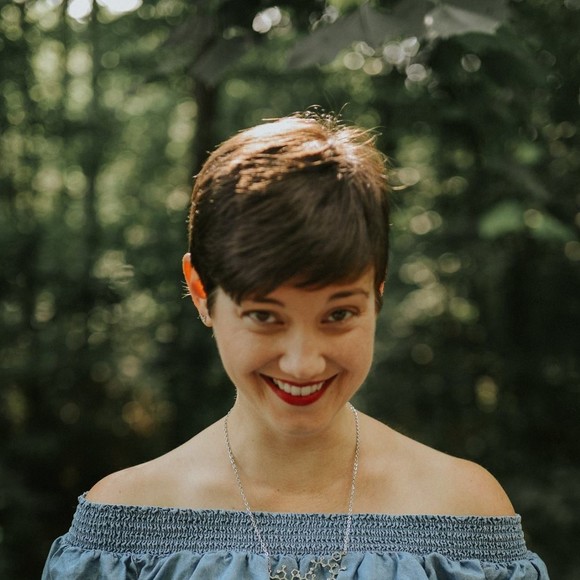 Profile Picture of Allison Cummings (@orchidb810) on Poshmark
