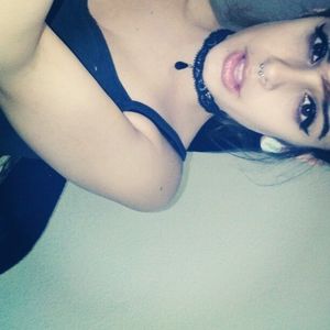 Profile Picture of Marissa Jimenez (@vivalariss_) on Myspace
