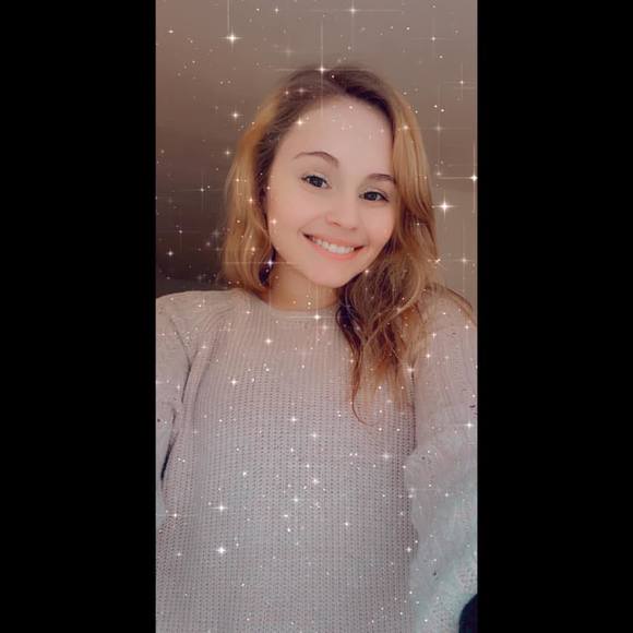Profile Picture of Brianna Cottrell (@cottrellbrianna) on Poshmark