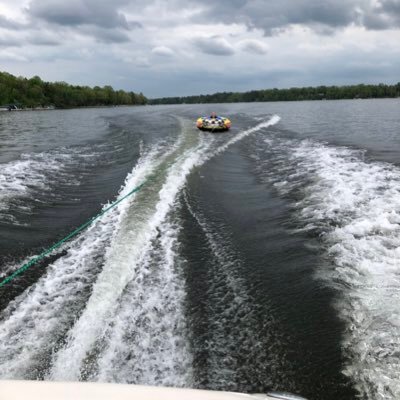 Profile Picture of Robin Tina (@TinaMoores) on Twitter