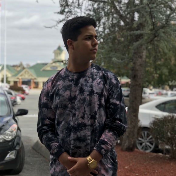 Profile Picture of Nicolas Mazza (@nicolasmazza) on Poshmark