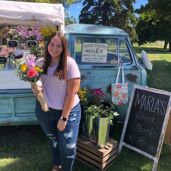 Profile Picture of Hailey Beyer (@haibeyer) on Poshmark