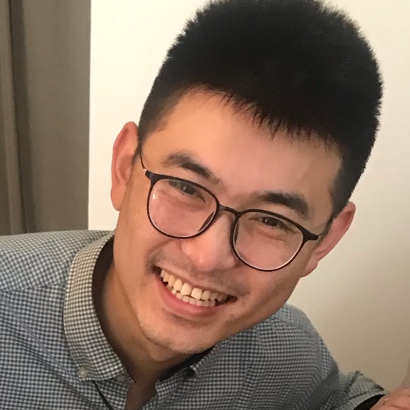 Profile Picture of Max Li (@maxmingzeli) on Poshmark