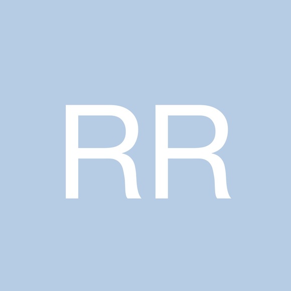 Profile Picture of Rithanya Rithu (@rithanyarithu) on Poshmark