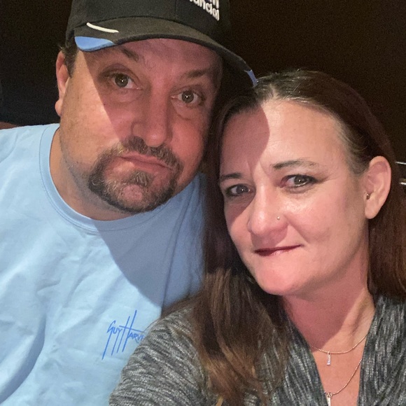 Profile Picture of Elisha Onysko (@elishaonysko) on Poshmark