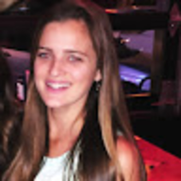 Profile Picture of Molly Cichowski (@mollycichowski) on Poshmark