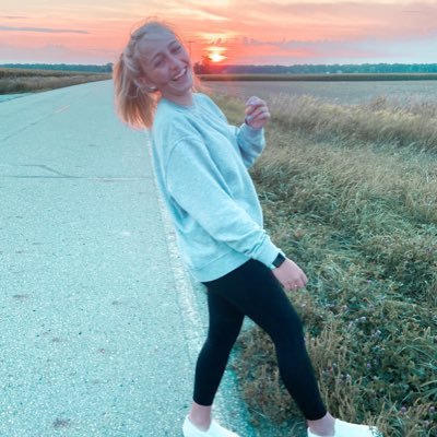 Profile Picture of Chloe (@chloeoconnor03) on Twitter