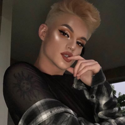 Profile Photo of Joshua Norman (@JoshuaGlamMUA) on Twitter