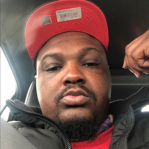 Profile Picture of Bryant Bacon ii (@brybacon89) on Poshmark